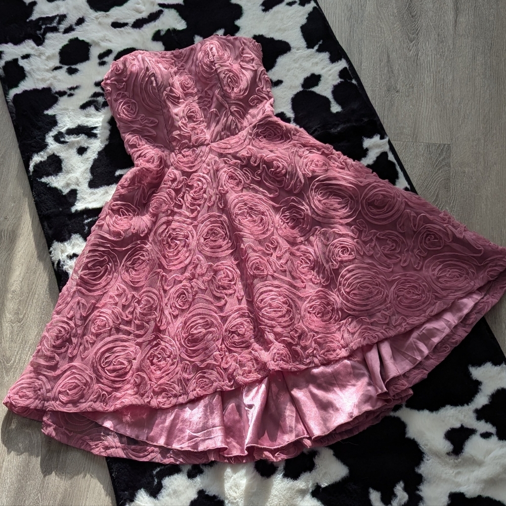 Princess cut ballgown